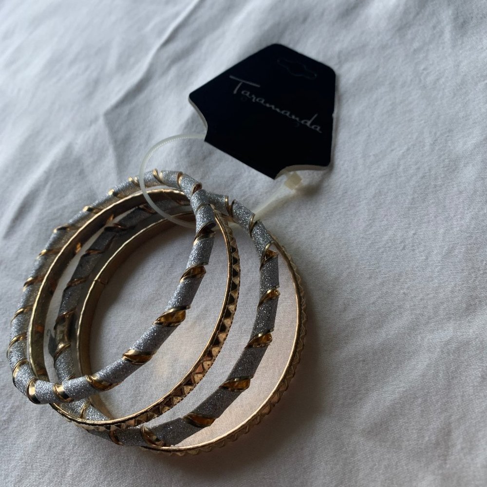 gold and silver bracelet